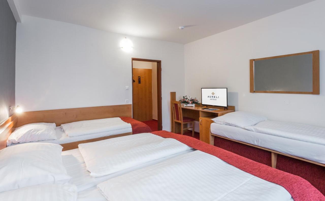 Hotel Globus Praga Exterior foto